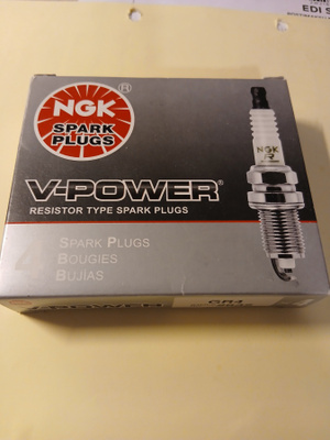 NGK V-POWER sytytystulpat