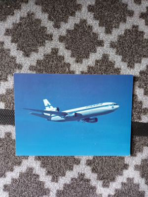 Finnair DC 10 postikortti (kulkematon)