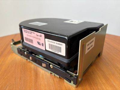 IBM esdi kiintolevy 70 mb,1986