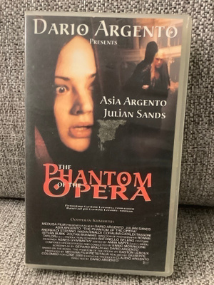 THE PHANTOM OF THE OPERA  (SUOMI)  VHS
