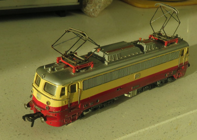 Fleischmann E10 sähköveturi