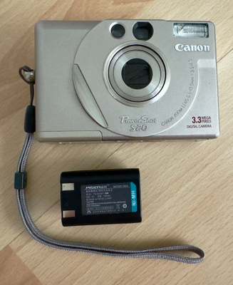 Canon PowerShot S20