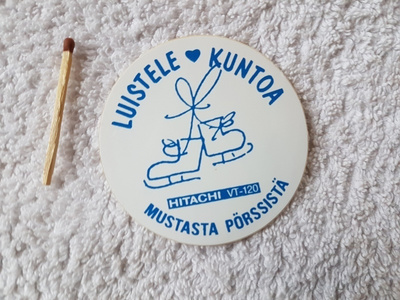 MUSTA PÖRSSI - HITACHI LUISTELE KUNTOA VANHA TARRA