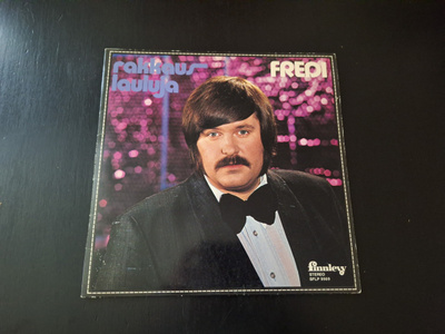 FREDI - RAKKAUSLAULUJA . LP