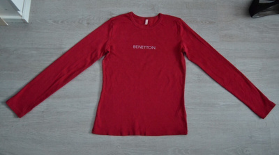 Benetton punainen paita 160cm
