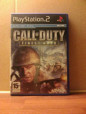 PS 2: CALL OF DUTY FINEST HOUR (CIB) PAL (EI HV)