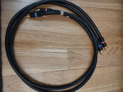 Monster Cable Interlink Reference 2 välikaapelit