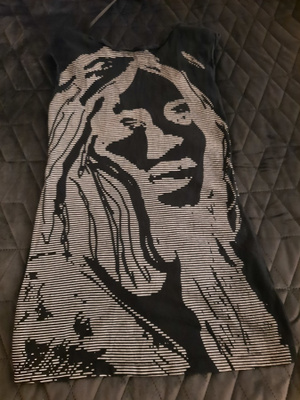 Toppi koko S musta