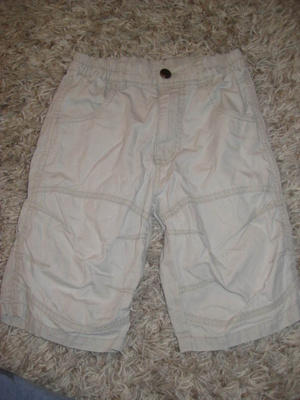 ** ale !! KappAhl shortsit, siistit 110 cm **