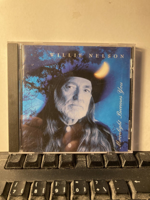 WILLIE NELSON: Moonlight Becomes You, CD