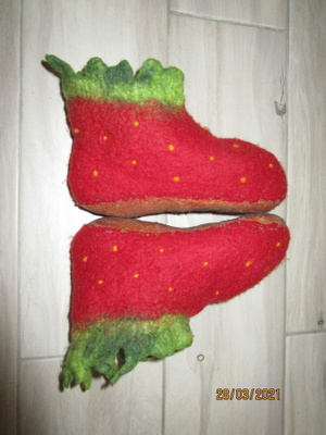 Mansikka huopatossut