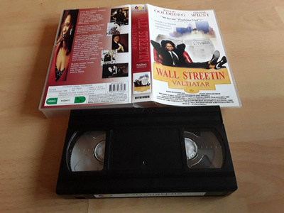 The Associate/Wall Streetin valtiatar - SF VHS (Scanbox)