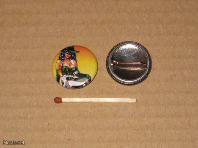Green Hornette rintanappi 1" c1
