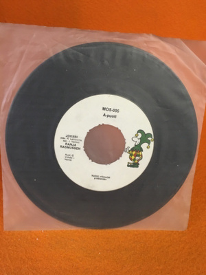7" single - Veikkaus