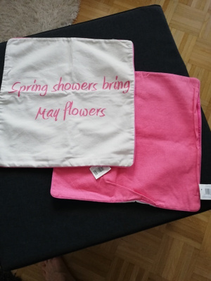 Pinkki-valkoiset tyynynpäälliset koko 40cmX40cm,uudet
