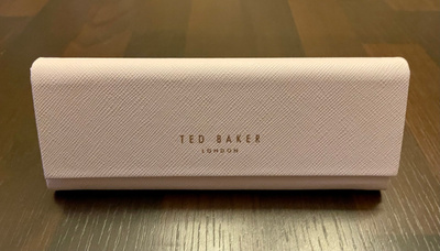 Ted Baker silmälasikotelo