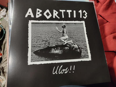 Abortti 13: Ulos! LP (värivin.)