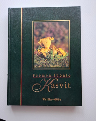Upea kirja : Sienet , bakteerit , itiökasvit. Suomen Luonto
