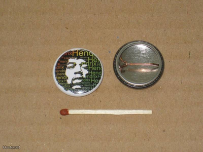 Jimi Hendrix rintanappi 1" h1