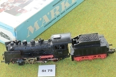 #St75 Märklin 3003 BR 84 + laatikko