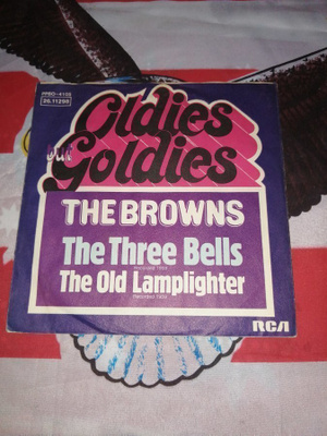 The Browns The Three Bells / The Old Lamplighter