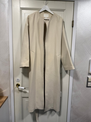H&M pitkä kermanvaalea vuorillinen takki, oversize S