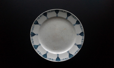 Arabia Arne lautanen 1911-20 rotanhäntäleima 21cm fajanssi