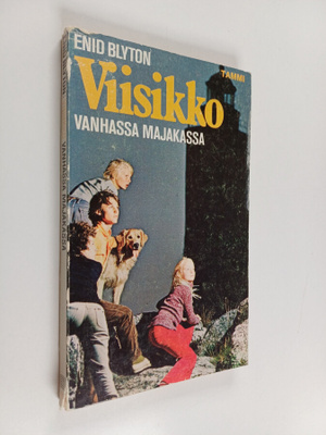 Enid Blyton : Viisikko vanhassa majakassa