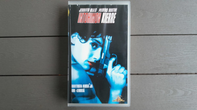 VHS: Intohimon Kierre (Jennifer Beals, Powers Boothe 1996)