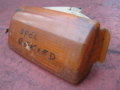 Opel Record vasen vilkku