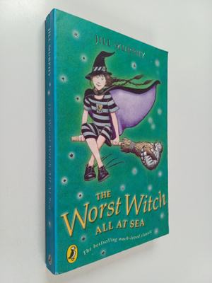 Jill Murphy : The worst witch all at sea