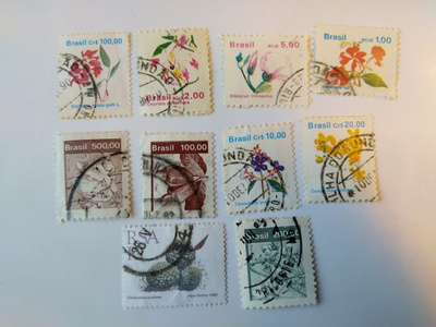 Postimerkki aihekokoelma kasveja 10 erilaista