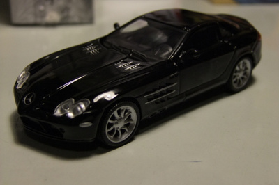 Mercedes-benz SLR Mc Laren -05 1:43 ALE!