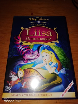 Liisa ihmemaassa