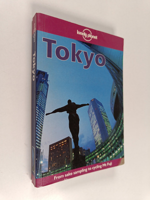 Chris Rowthorn ym. : Tokyo