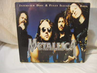 Metallica: Fully Illustrated Book & Interview Disc CD.