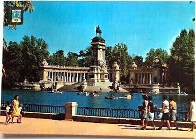 Madrid Retiro Pond