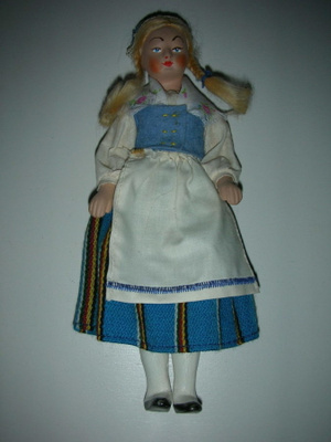vanha Martta-nukke