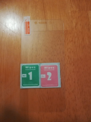 sis. postit Panssarilasi / suojalasi OnePlus 7