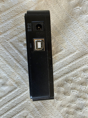 D-LINK  DUB - H7  USB-HUBI