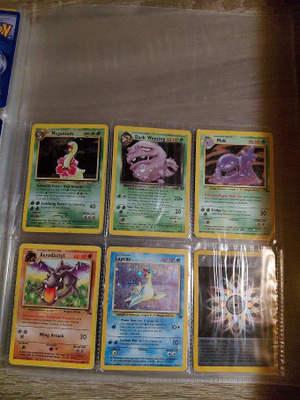 Pokemon holoja 4kpl
