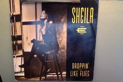 SHEILA E.  ::  DROPPIN' LIKE FLIES  ::  VINYYLI  7"    1991