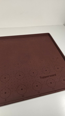 Tupperware Silikoni reunuksellinen Leivinalusta