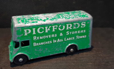 Lesney Pickford Removal Van