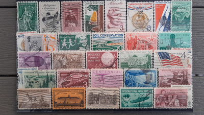 USA VANHEMPAA 1950 luku LEIMATTUJA postimerkkejä o 32 kpl