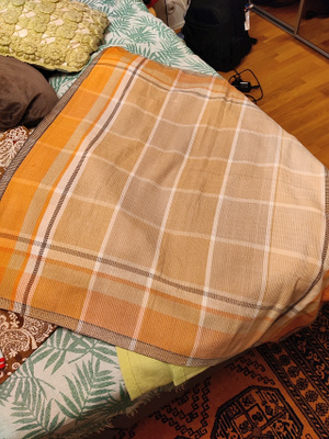 Oranssiruskea retro liina
