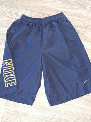 Nike Shortsit koko XL