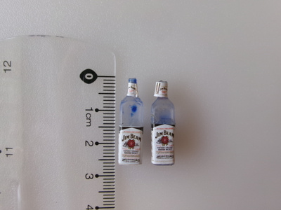 Nukkekoti pieni pullo 2 kpl