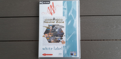 PC CD: Star Trek Starfleet Command: Neutral Zone peli (2000)