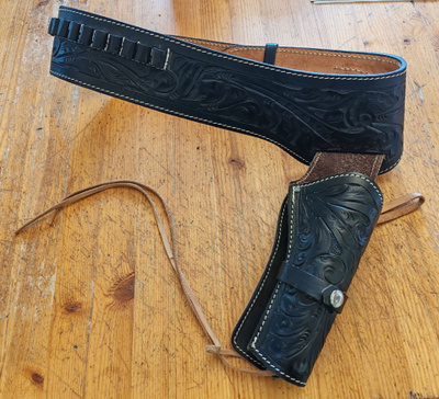 Cowboy  kotelo+vyö